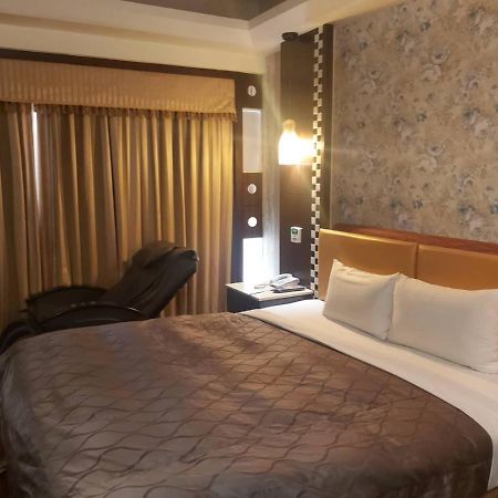 Chateau Motel Kao-siung Exteriér fotografie