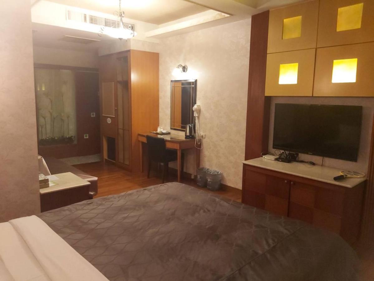 Chateau Motel Kao-siung Exteriér fotografie